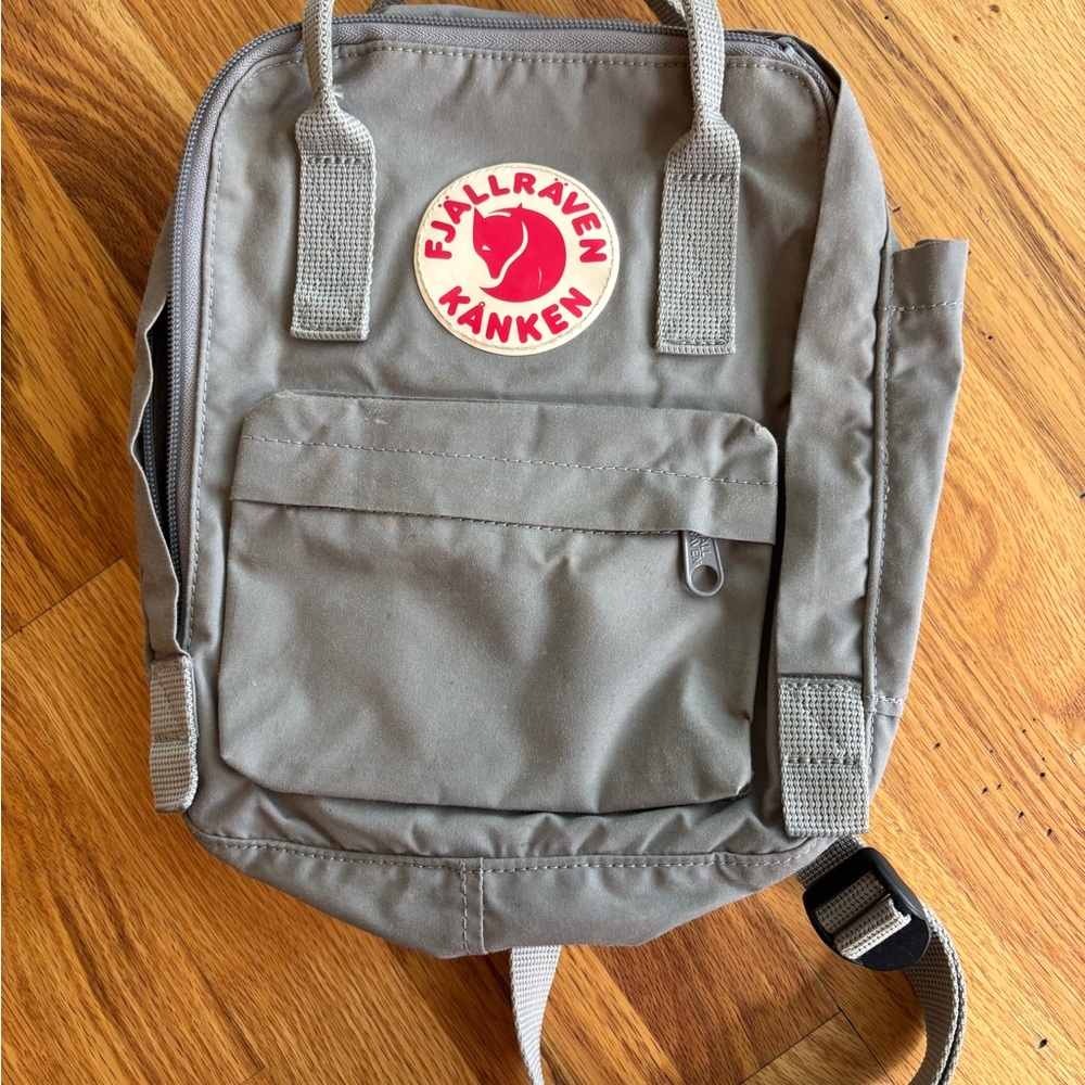 Fjallraven Kanken Mini Backpack Gray with Red Logo